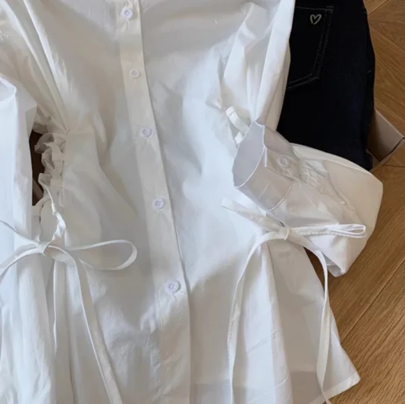 White Side Lace Up Cinched Waist Shirt - Picture 5 of 5